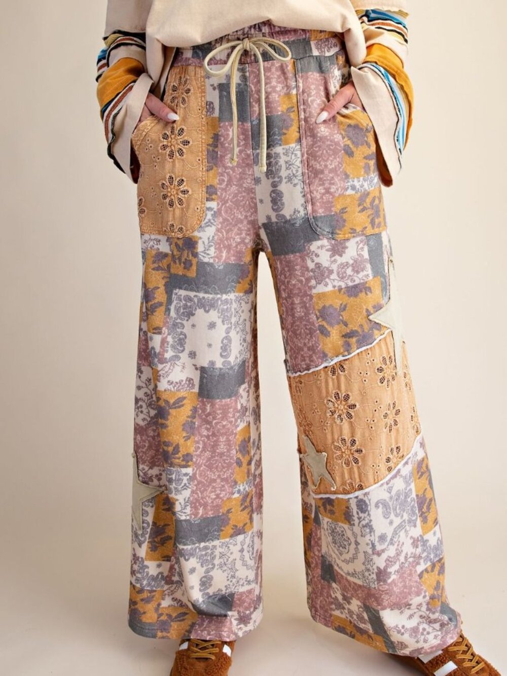 PLUS SIZE - Star Patchwork Floral Wide-Leg Drawstring Pants